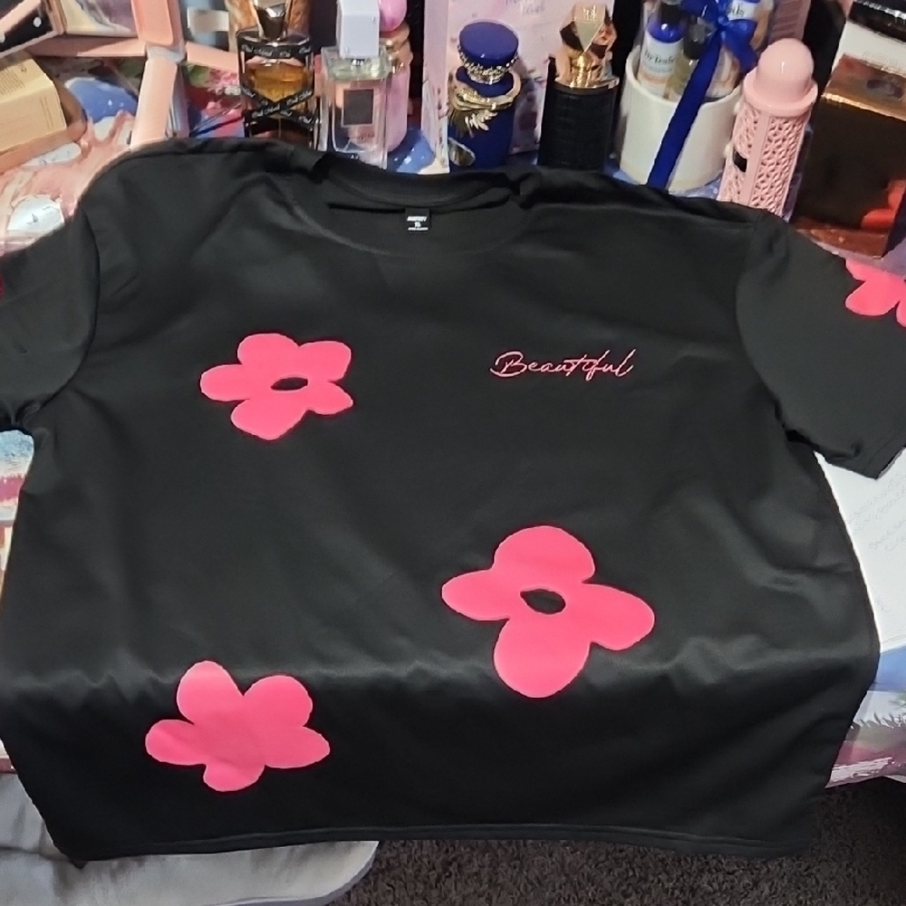 SHEIN Black Tee with Pink Floral Design Sz Xl Please Check Ur Measurements!!